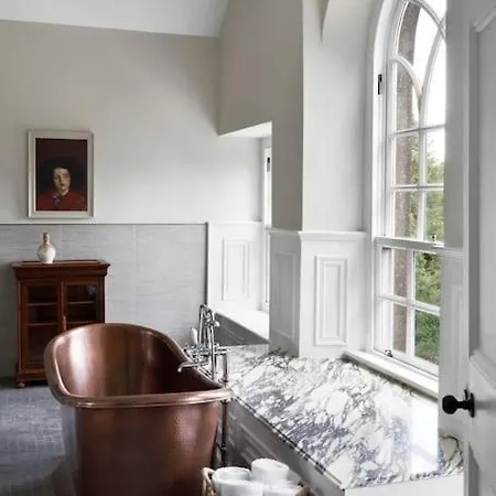 Dripsey Castle Estate *