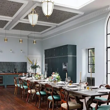 Villa Dripsey Castle Estate