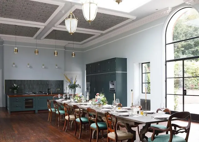 Dripsey Castle Estate Вилла *