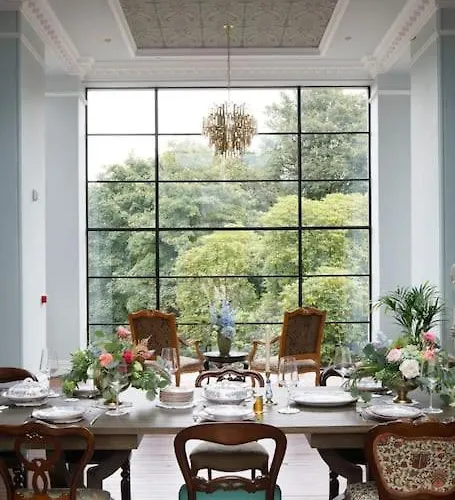 Villa Dripsey Castle Estate *