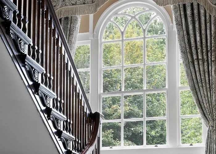 Villa Dripsey Castle Estate *