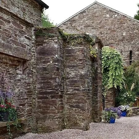 Dripsey Castle Estate * Cork