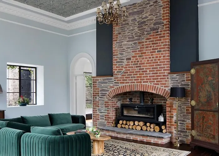 Vila Dripsey Castle Estate Cork